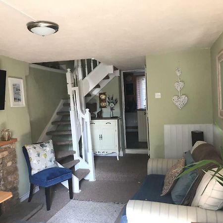 Ham Tree Cottage Trowbridge Bagian luar foto