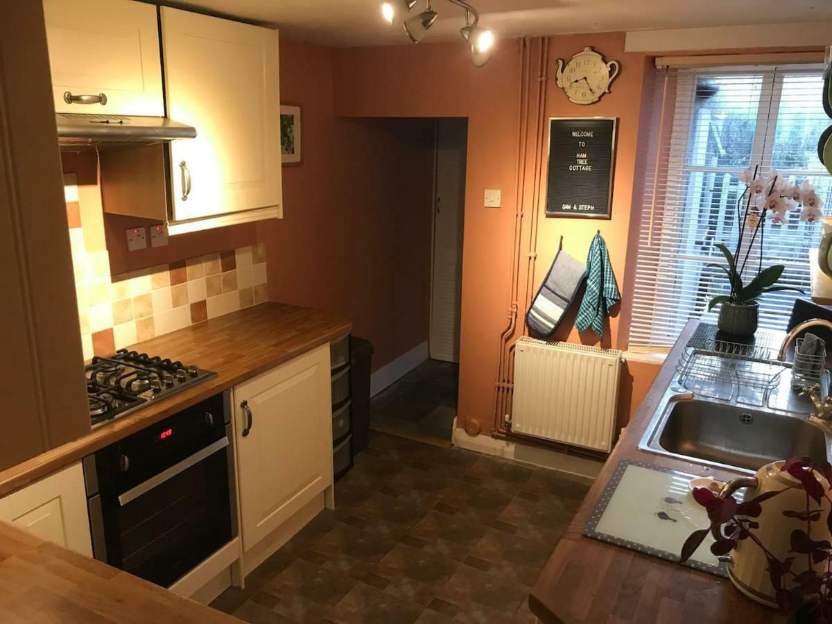 Ham Tree Cottage Trowbridge Bagian luar foto